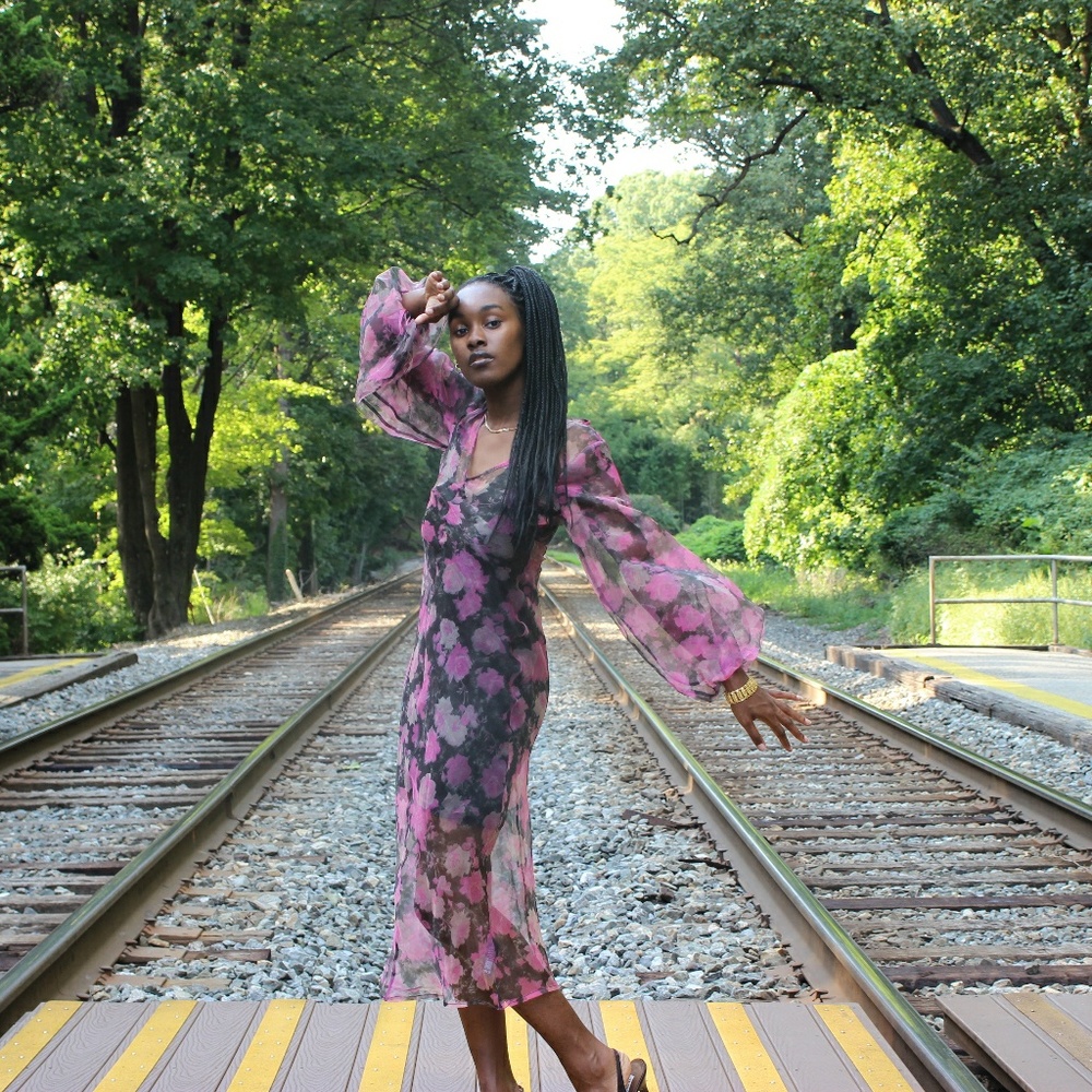 Meet your Posher, Niani